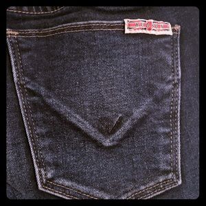 Hudson girl jeans. Dark wash skinny’s